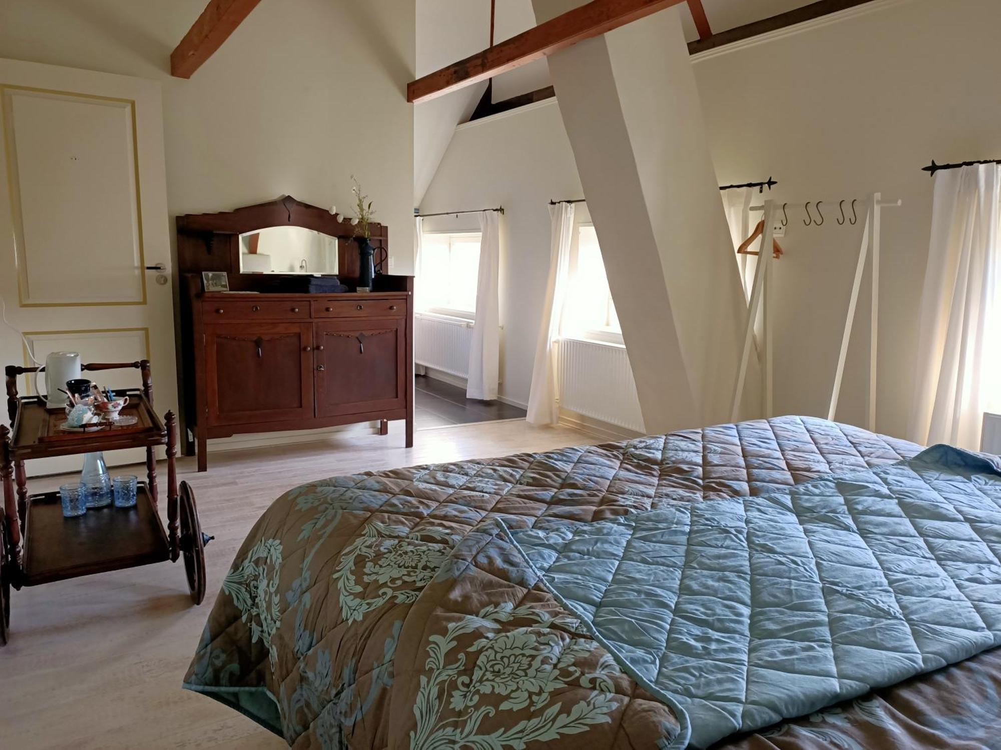 Bed and Breakfast Bij De Friesche Poort Bourtange Habitación foto